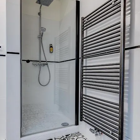 Gæstehus Design Twenty 20 4*