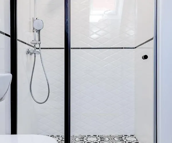 Design Twenty 20 4*