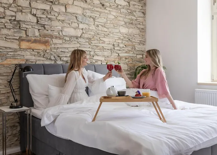 Design Twenty 20 בית הארחה פודבראדי